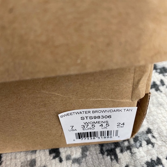 Sperry Duck Boots - Picture 5 of 5